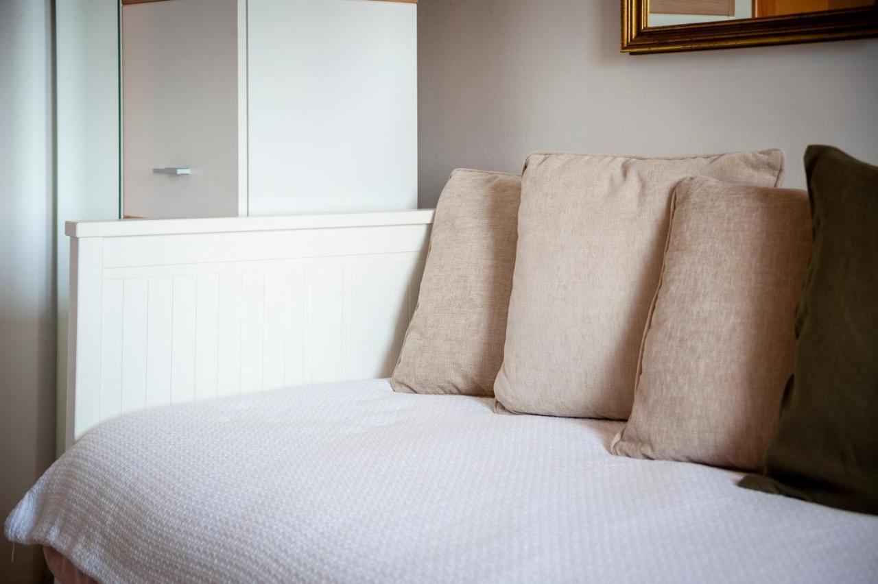 Revera Guest house